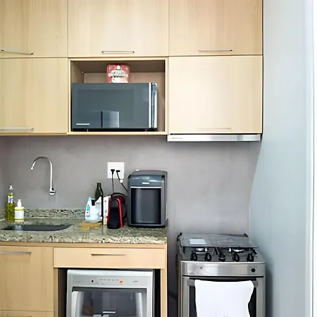 Hr.113 - Apartamento Recentemente Reformado Com 2 Dormitorios Para Alugar No Posto 10 De Ipanema Rio de Janeiro Exterior photo